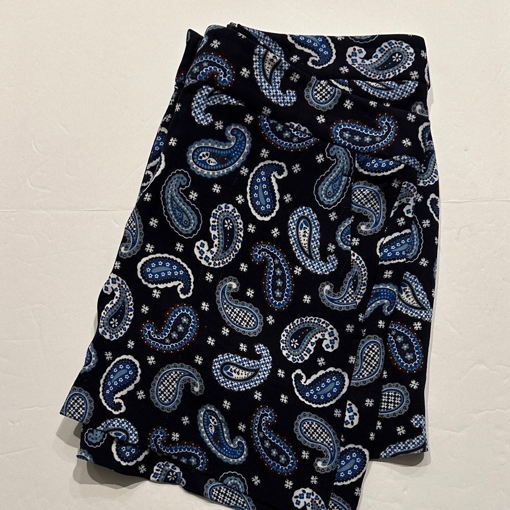 Stella McCartney Blue Paisley Women's Shorts 30” - Picture 9 of 10
